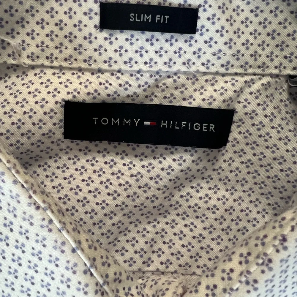 Tommy Hilfiger White Geometric Dress Shirt